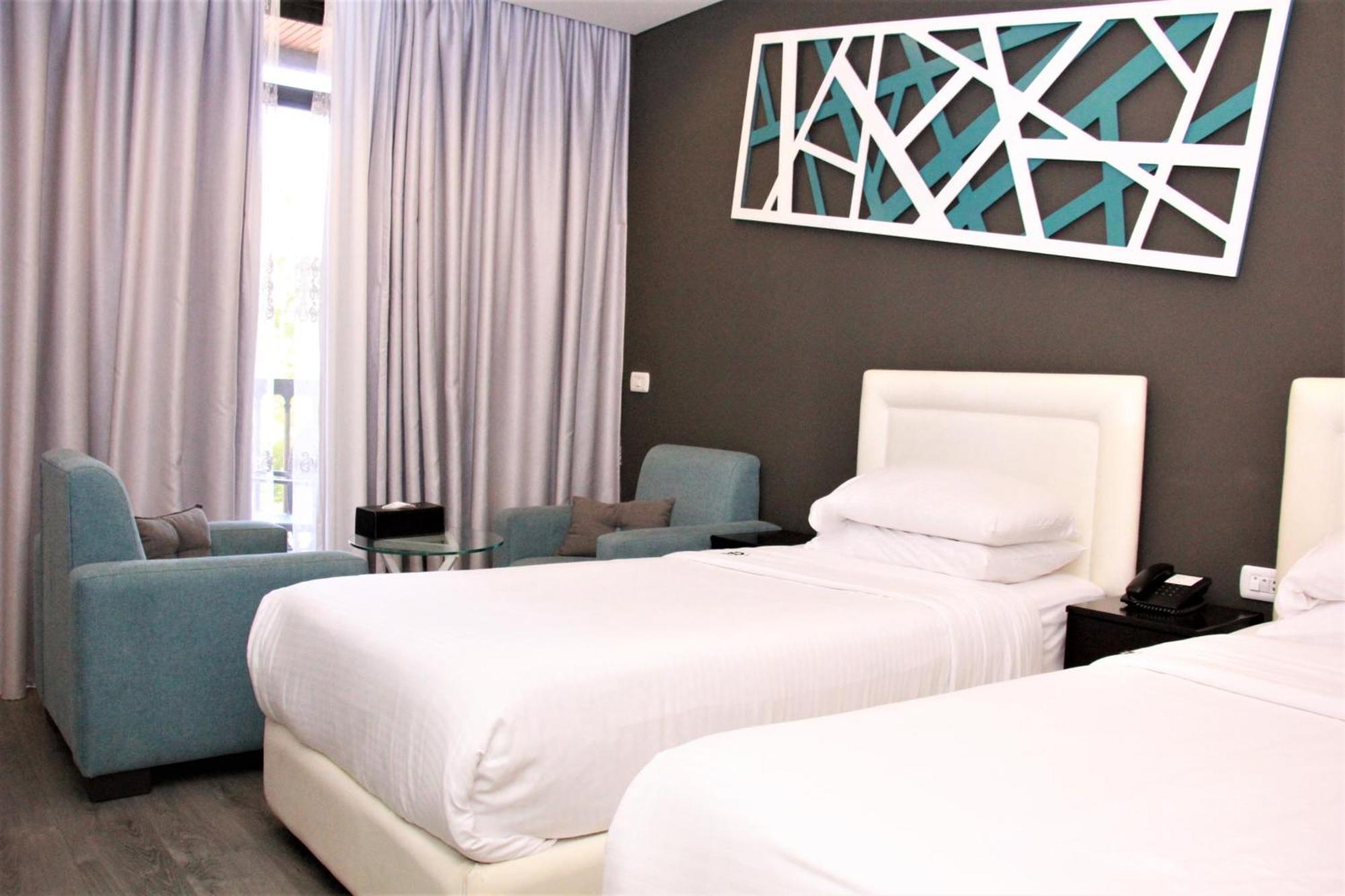 Beverly Hotel Бейрут Екстериор снимка
